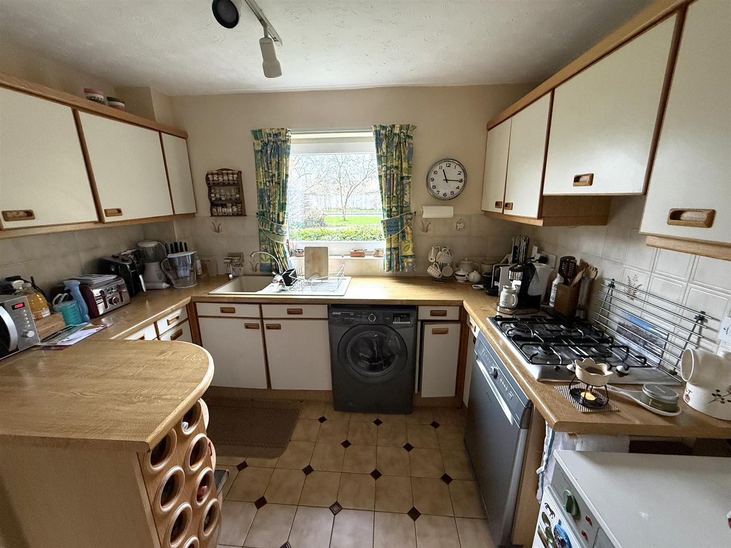 Cowley Way, Sutton Benger, Chippenham